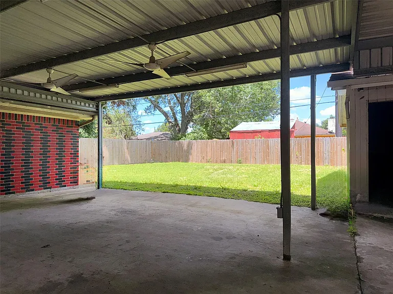 6841 Flamingo Dr — Photo 10