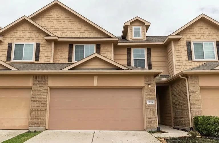 3930 Lexington Grove Ct — Photo 1