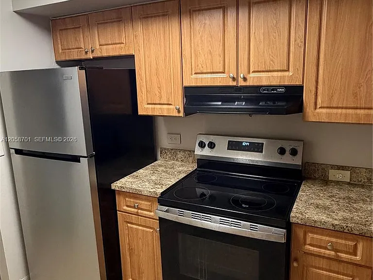 11155 SW 5th Pl #202 — Photo 3