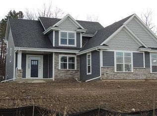 7803 Greenhaven Ter, Waterford, WI 53185