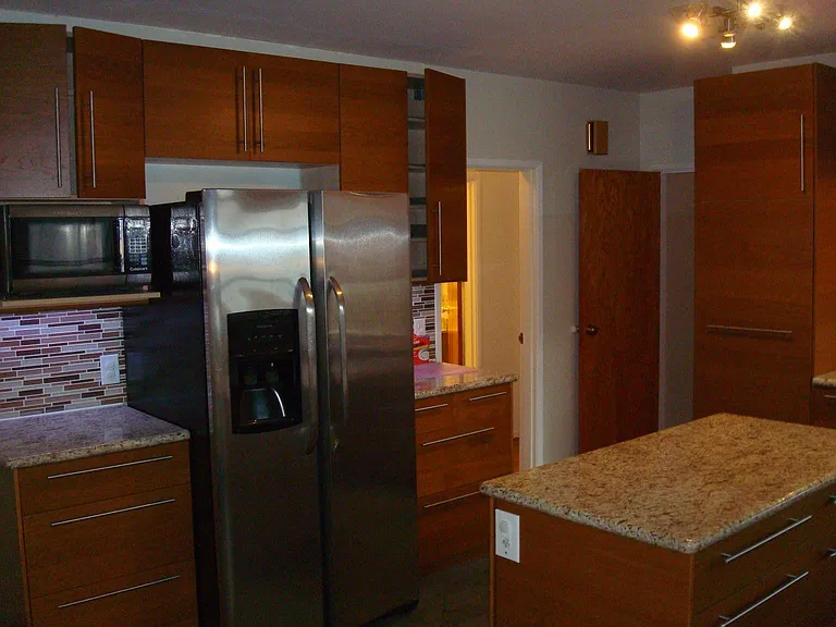 5235 Lawton Ave — Photo 6