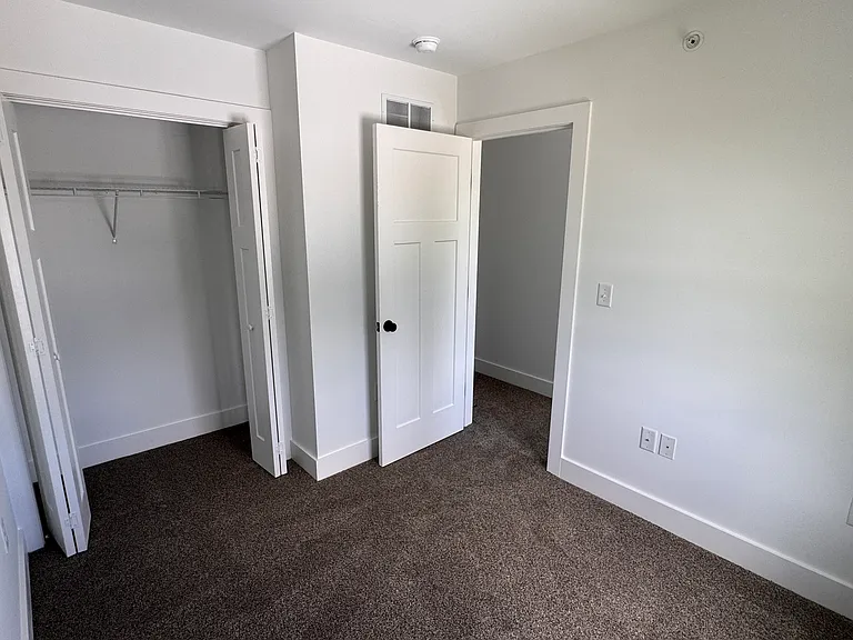 19 Burk Ct — Photo 29