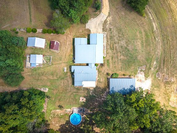 4th image of 70 Field Spring Rd