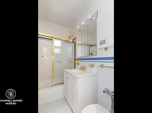 59 East 72nd Street image 10 of 11