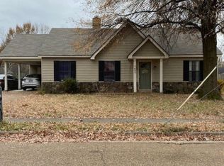 7623 Ivy Hollow Dr, Bartlett, TN 38133