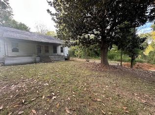 1407 Madam Queen St, Marshall, TX 75670