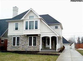 3730 Lindholm Rd, Shaker Heights, OH 44120