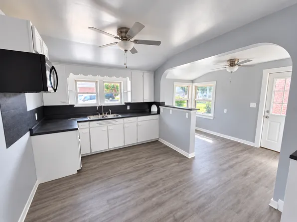 317 E Rensselaer St, Bucyrus, OH 44820