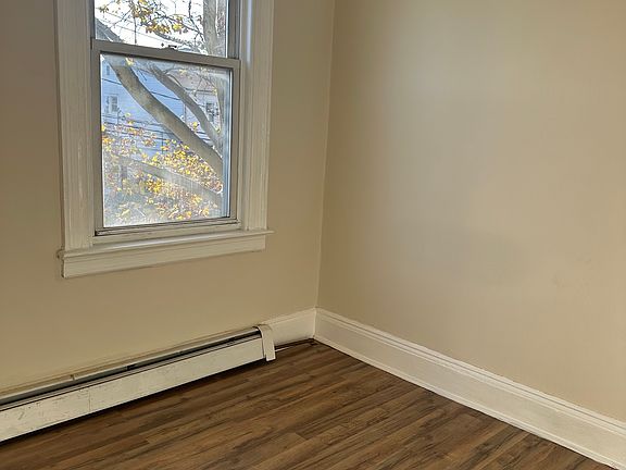 4th image of 276 Lexington Ave Floor 2