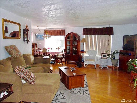 4th image of 8628 Pepperidge Ln SE