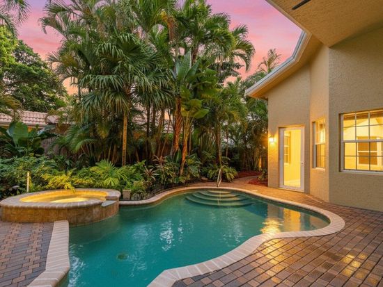 7348 E Country Club Boulevard, Boca Raton, FL 33487