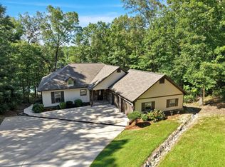 654 Blue Water Pointe Dr, Jasper, AL 35504