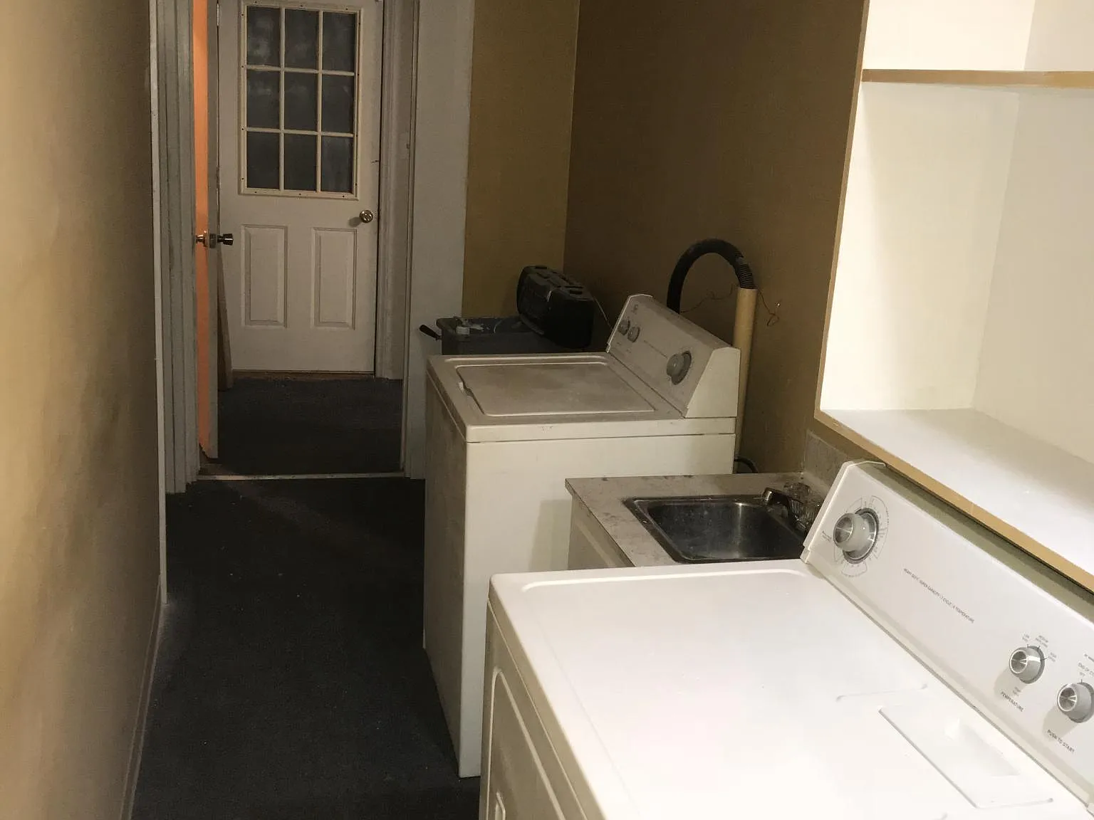 1609 W Raleigh Blvd — Photo 2