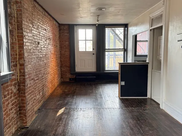 219 S Union St Floor 2, Middletown, PA 17057