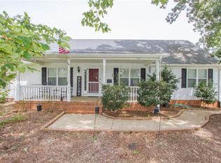 888 Berry Shoals Rd, Duncan, SC 29334