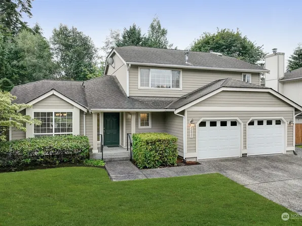 22827 SE 264th Court, Maple Valley, WA 98038
