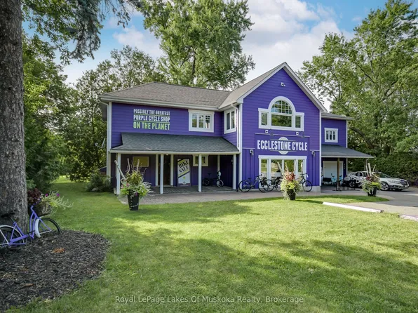 230 Ecclestone Dr, Bracebridge, ON P1L 1G4