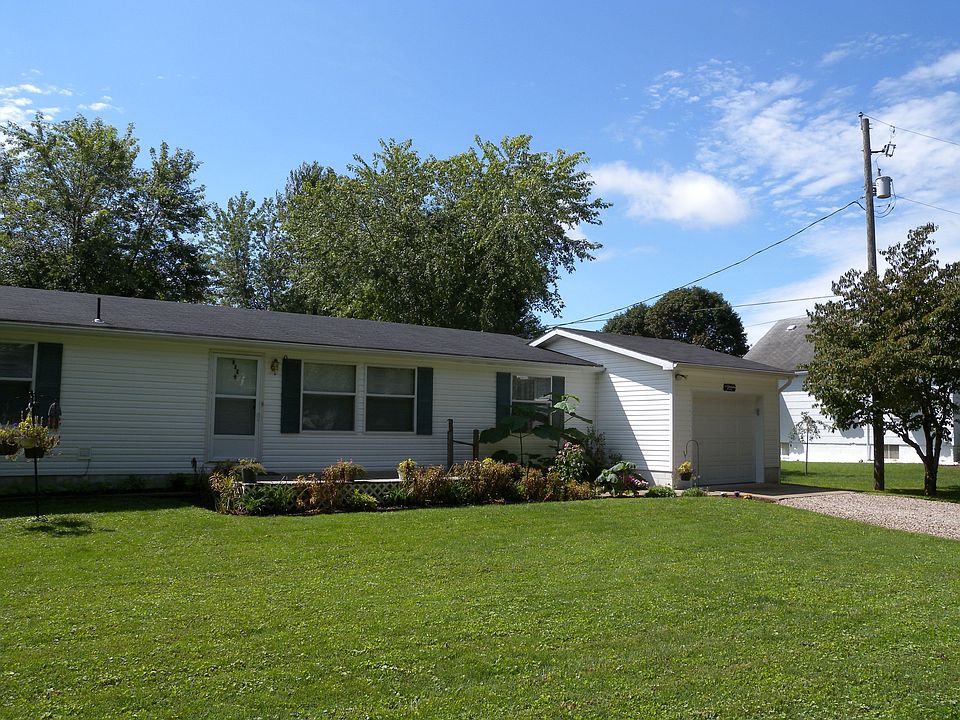 2nd image of 708 Walnut St