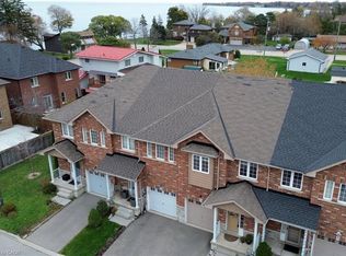 45 Seabreeze Cres #21, Hamilton, ON L8E 0G1