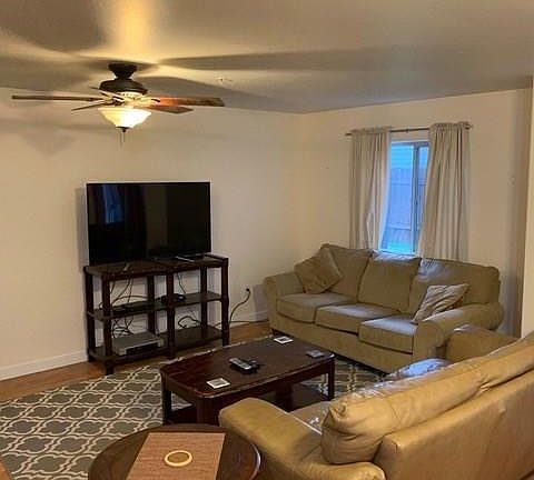 5th image of 1130 Cruiser Ln #1130O