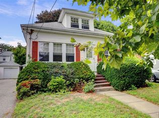 120 Modena Ave, Providence, RI 02908