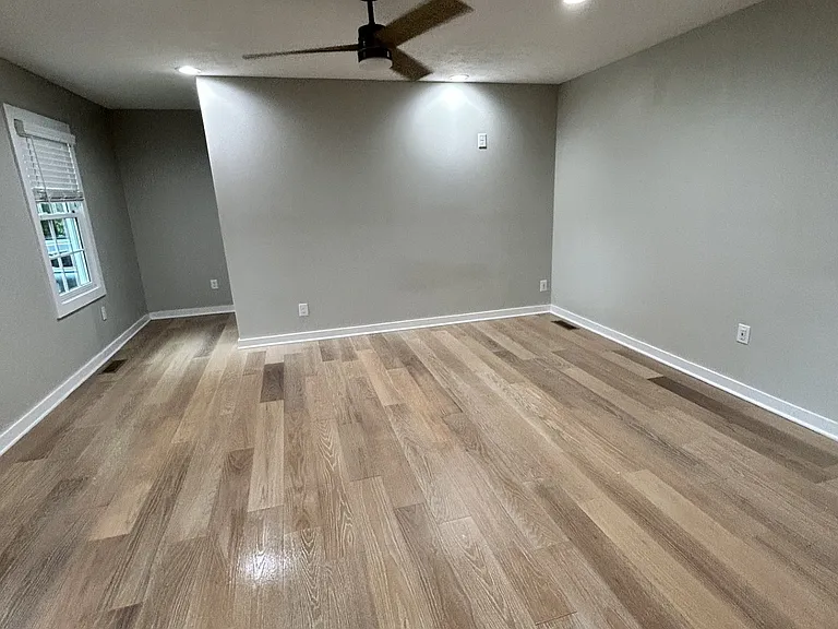 12411 New Bowling Green Rd — Photo 8