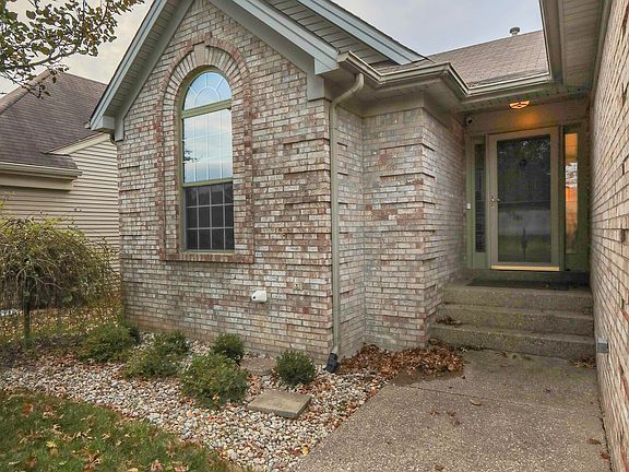 2nd image of 11115 Coventry Greens Dr