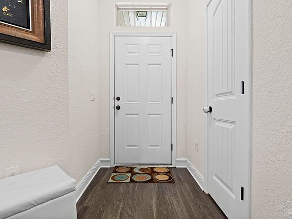 5th image of 6094 Redberry Dr