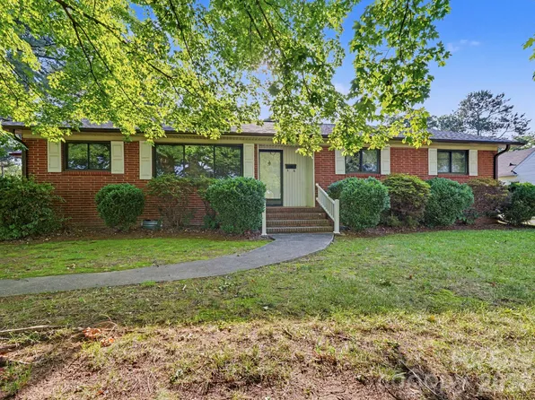 1006 S Main St, Landis, NC 28088