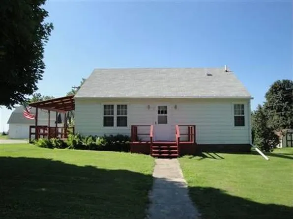 125 5th St SE, Harmony, MN 55939