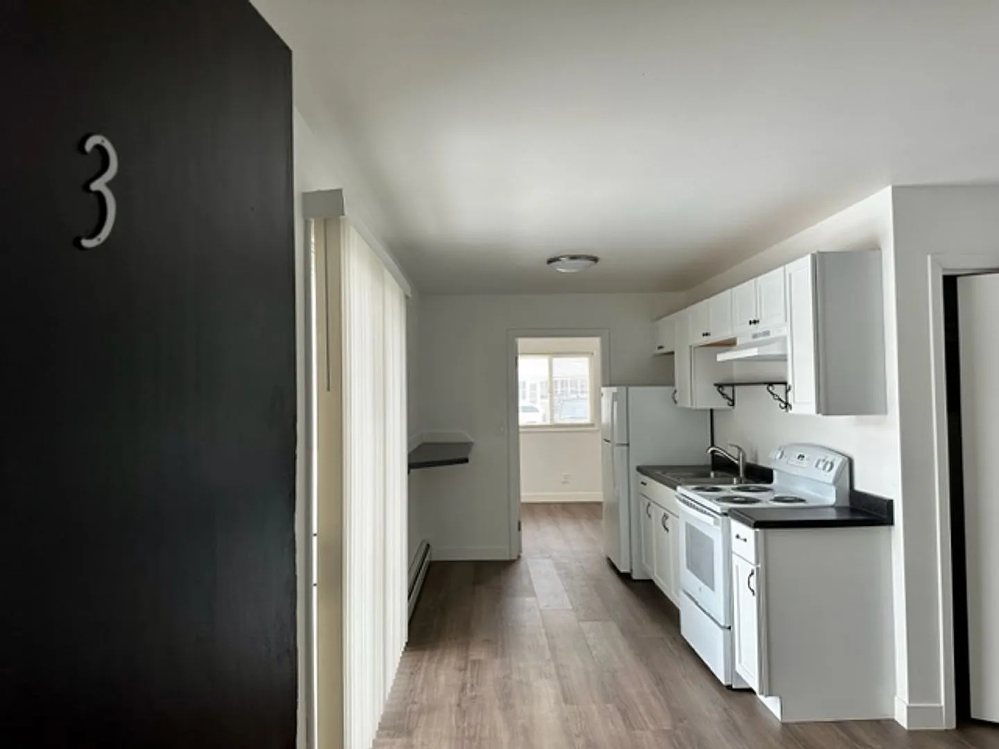118 W Prairie St — Photo 3