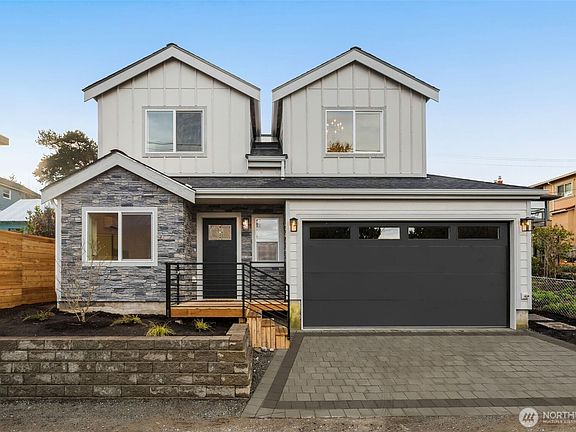 2nd image of 2330 17th Avenue S