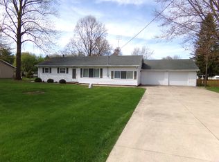 1560 W 100 N, Angola, IN 46703