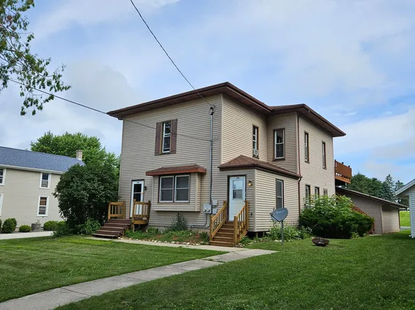 138/140 Martin St, 138 Martin St #140, Campbellsport, WI 53010