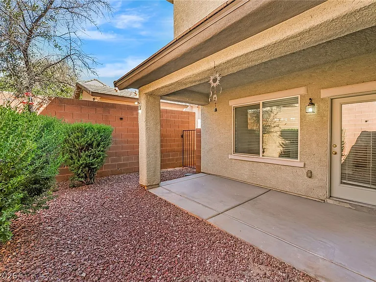 2155 Spurs Ct — Photo 32