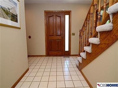 3rd image of 804 N 148th St