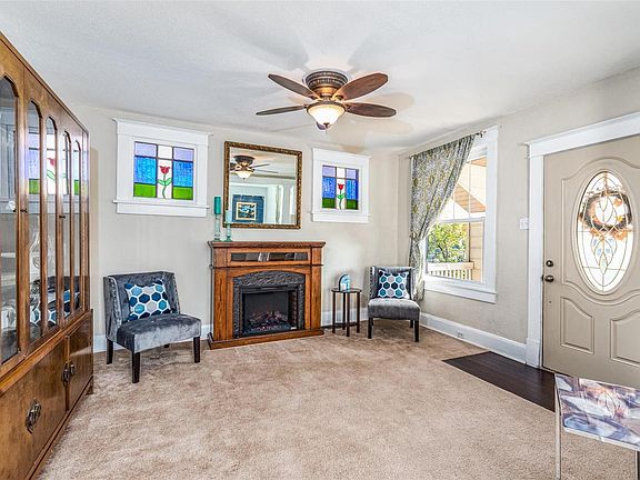 3rd image of 7447 Lyndover Pl