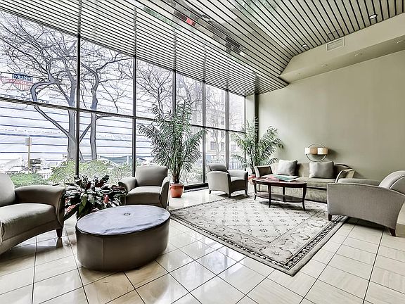3rd image of 2754 N Hampden Ct APT 907