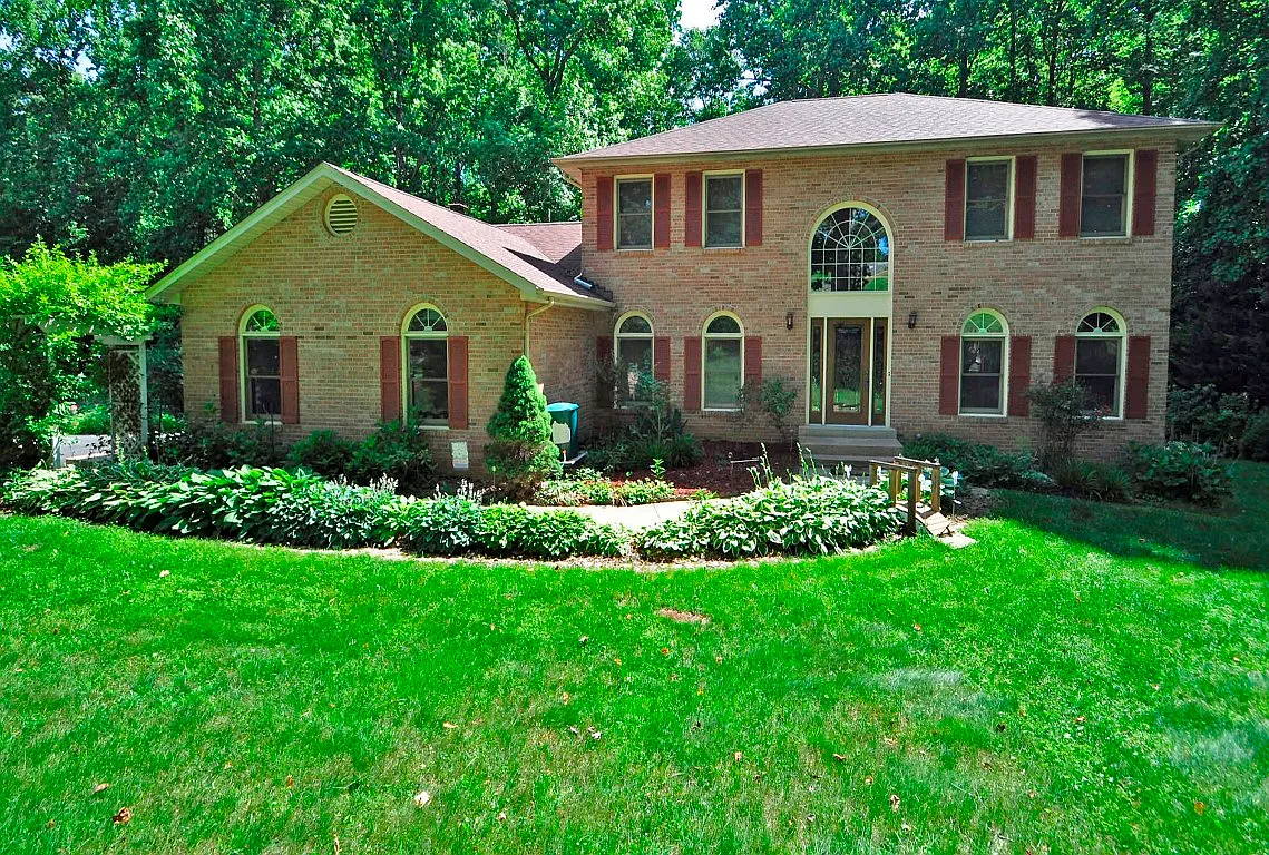 481 Hope Rd photo 1