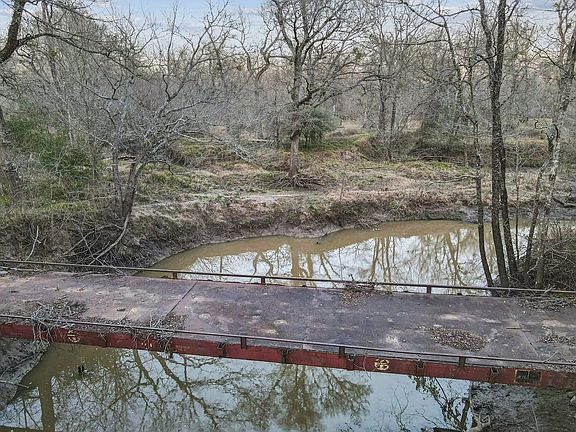 3rd image of Cole Branch Rd