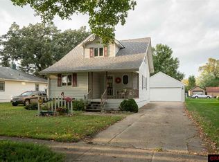 533 1st Ave NW, Winnebago, MN 56098