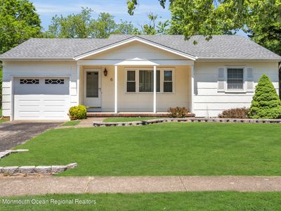 6 Northumberland Drive, Toms River, NJ, 08757