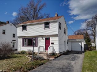 290 Winfield Rd, Rochester, NY 14622