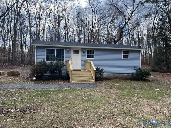 1144 Jackson Rd, Bumpass, VA 23024