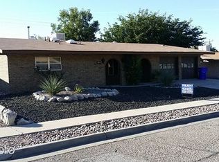 1010 Ferndale Dr, Las Cruces, NM 88005