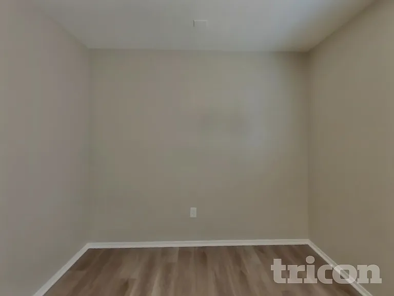 1353 S Sabino Dr — Photo 10