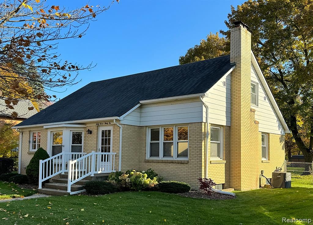 6732 Main St, Cass City, MI 48726 Zillow