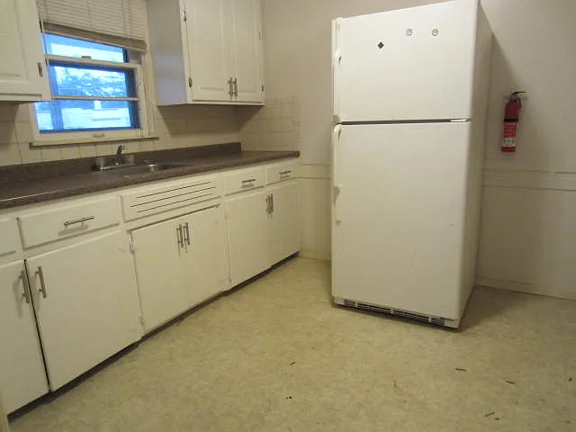 IVY 2 kitchen