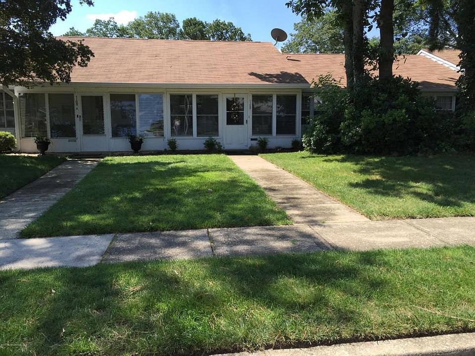 1st image of 1109B Argyll Cir #100B