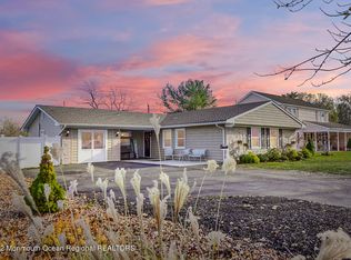 586 Lloyd Rd, Aberdeen, NJ 07747